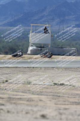 media/Nov-16-2025-Race Pace (Sun) [[8c5fa54630]]/Verified Riders/2-Turn 7 (945am)/